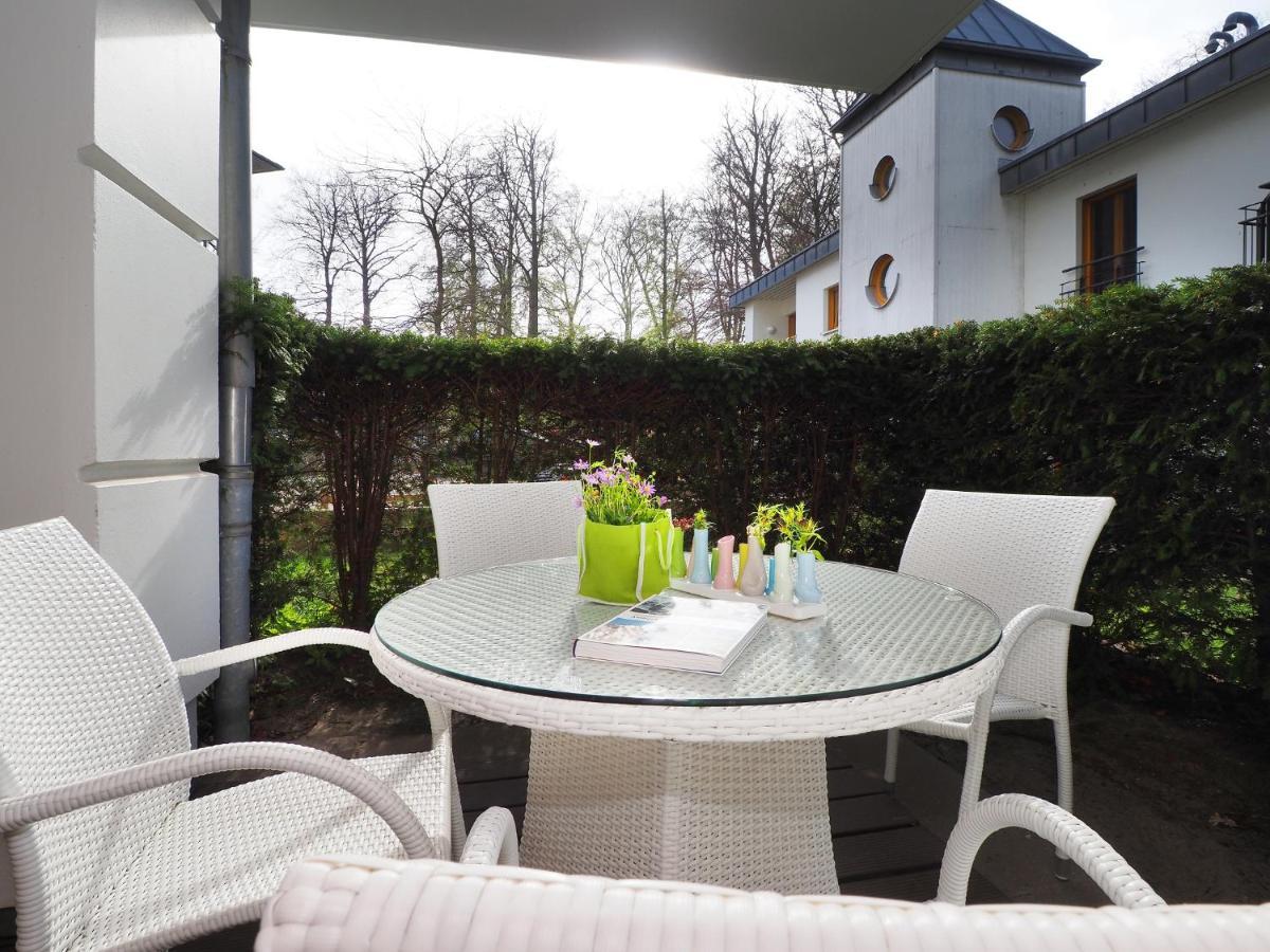 Kaiservillen Heringsdorf - Ferienwohnung Mit 1 Schlafzimmer Und Terrasse D201 Exteriér fotografie