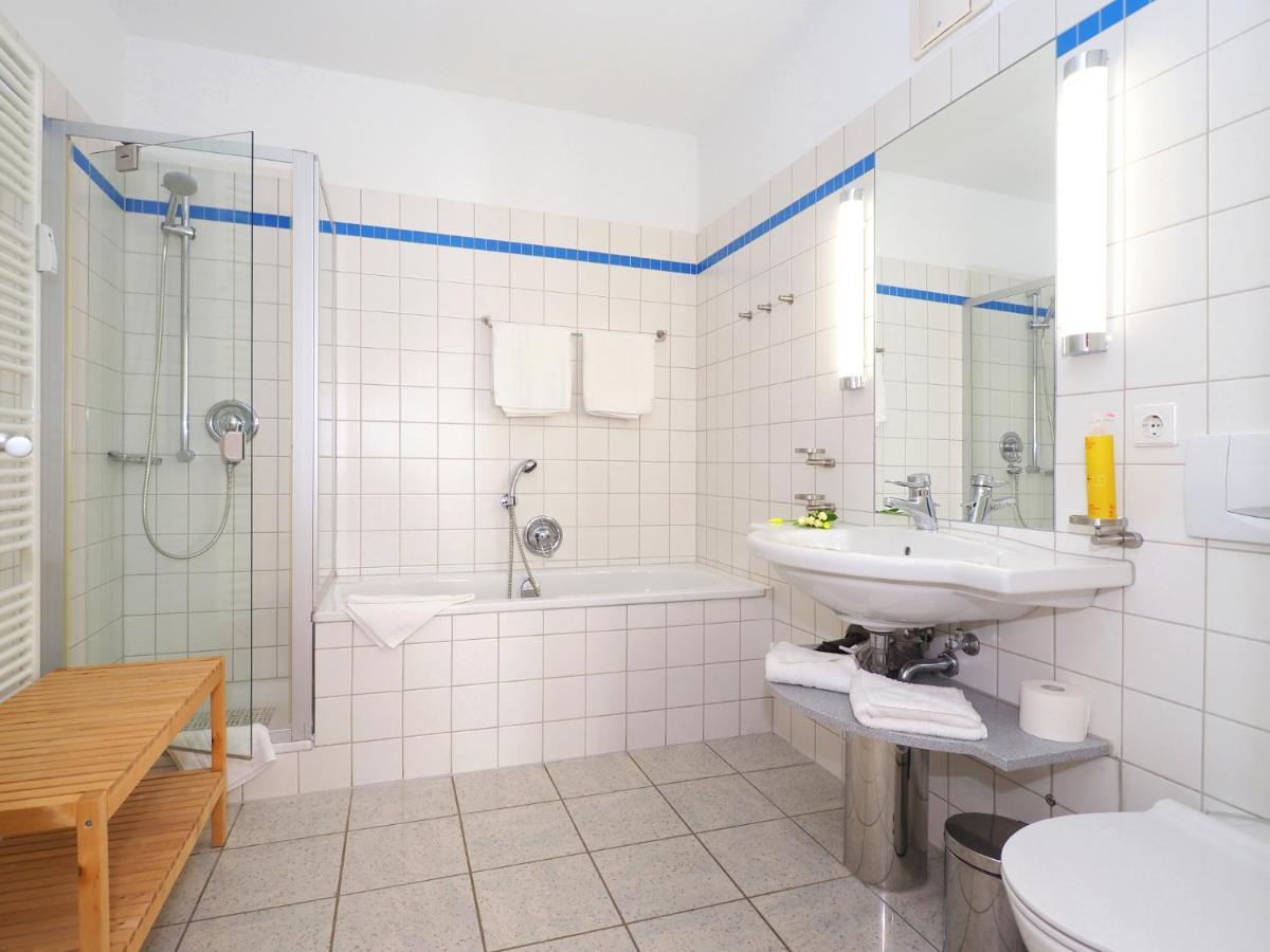 Kaiservillen Heringsdorf - Ferienwohnung Mit 1 Schlafzimmer Und Terrasse D201 Exteriér fotografie